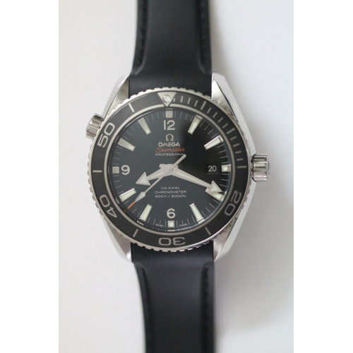 Planet Ocean 45mm Professional Blk Cer Bezel Silver Num Rubber V6F A8500