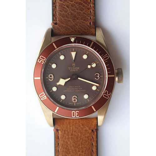 Heritage Black Bay Bronze Brown Dial Asso Leather ZF A2824 V2 Free Nylon Strap