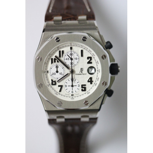 Royal Oak Offshore Safari classic JF White A7750