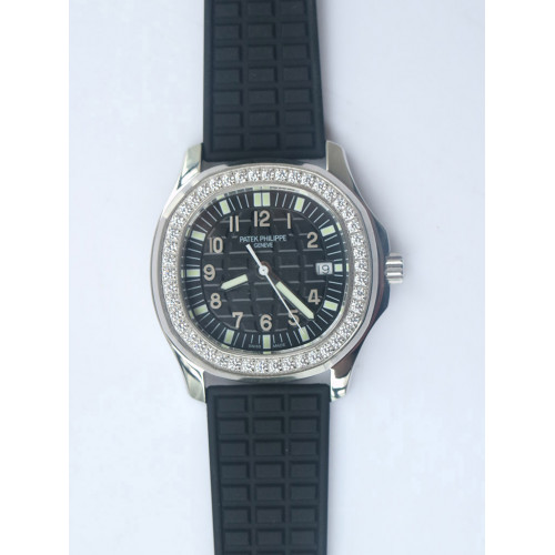 Aquanaut 5067A Diamond Bezel Black Textured Dial Black Rubber Strap AE23 JJF